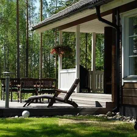 Ferienvilla Mit Sauna Und Garten Am *