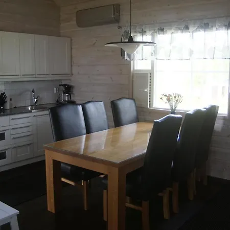 Ferienvilla Mit Sauna Und Garten Am بيت للعطل سوتكامو