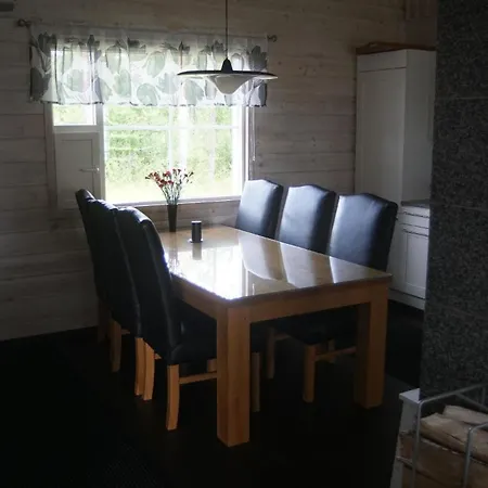 Ferienvilla Mit Sauna Und Garten Am